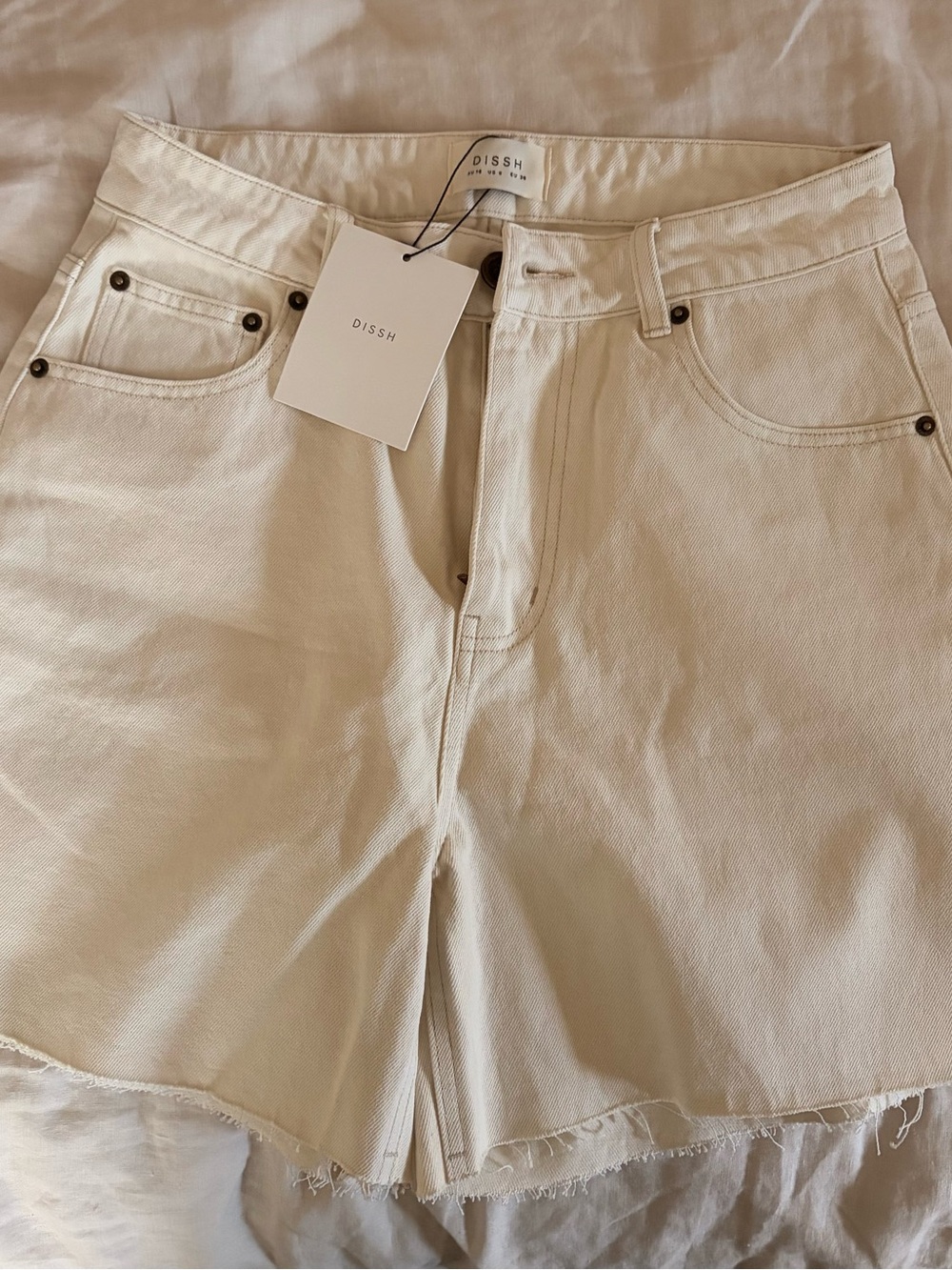 NWT DISSH Marley Natural High-Rise Frayed Hem Denim Shorts, 6